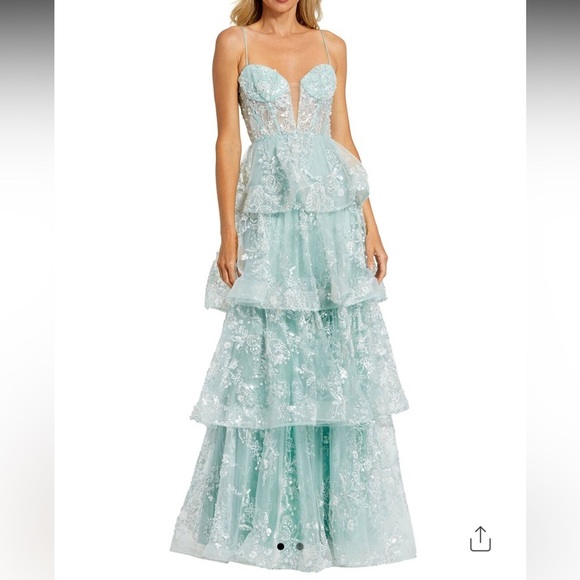 NWT Mac Duggal Aqua Tiered Lace ballgown prom Dress size 4 - Picture 1 of 5